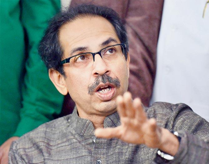 Shiv Sena lashes out at government over soldiers