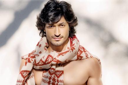 Hollywood director Chuck Russell to direct Vidyut Jammwal's 'Junglee'