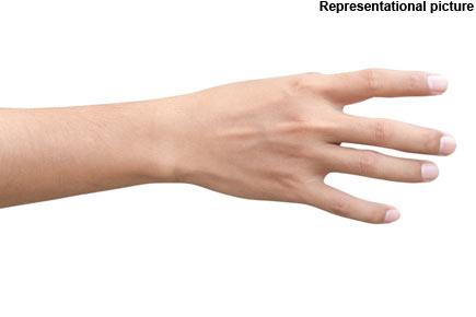 Artificial skin that can 'feel' temperature changes created