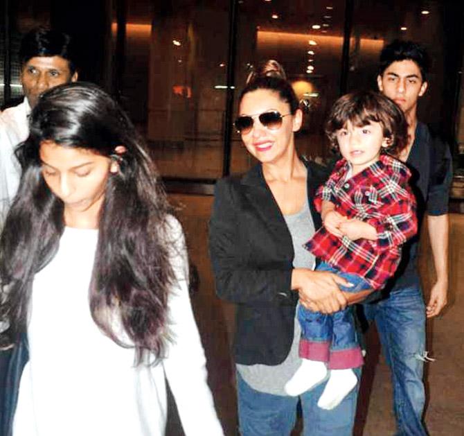 Gauri Khan with kids, Aryan, Suhana and AbRam