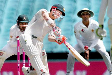 Pak face huge task to save Sydney Test