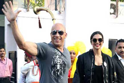 'Aaj Ka Star Punch': Vin Diesel receives a Desi welcome in India! 