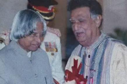 Sitar maestro Abdul Halim Jaffer Khan passes away in Mumbai