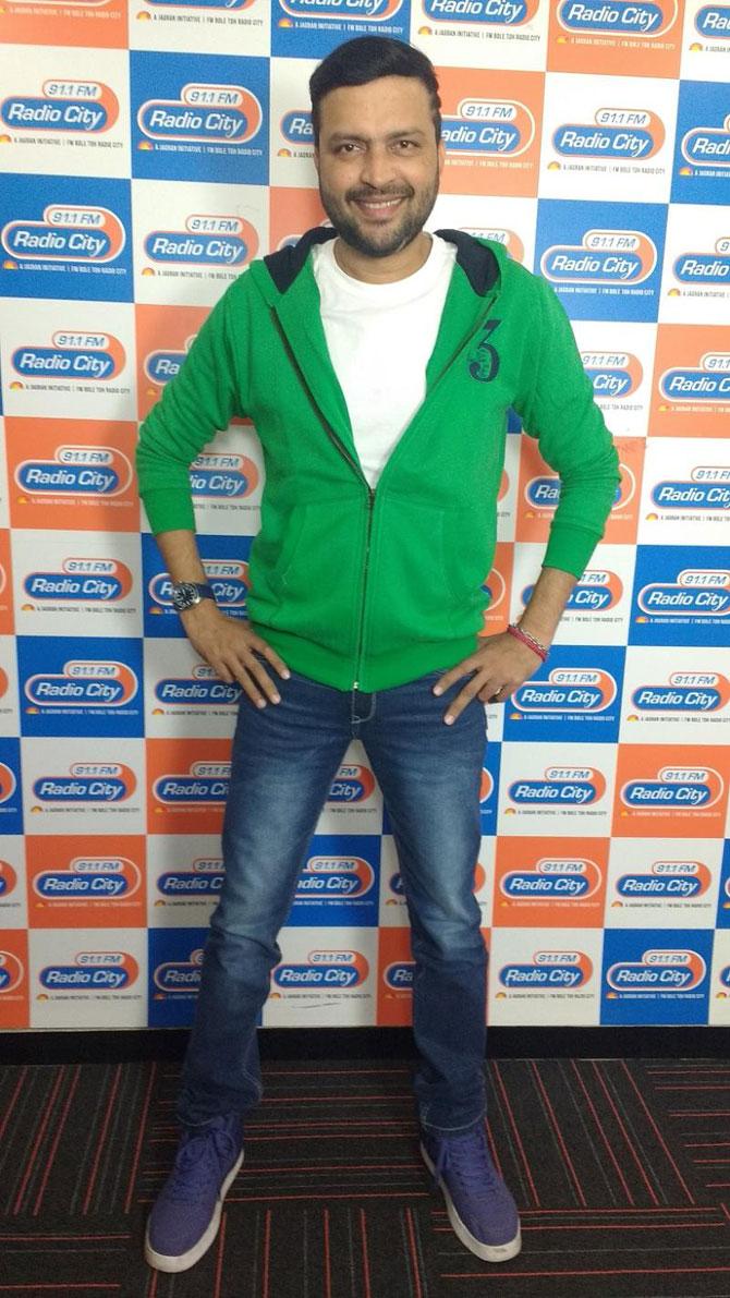Ankush Chaudhari at Radio City 91.1FM to promote his film Ti Sadhya kay Karte