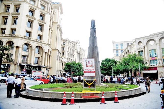 mid-day’s Investigative Editor J Dey was shot down at this spot in Powai on June 11, 2011 by bike-borne assailants