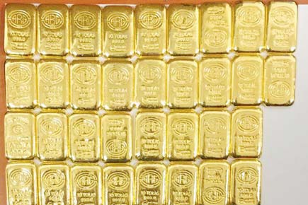 Mumbai Crime: Man with 4.9kg gold lands in DRI trap at T2