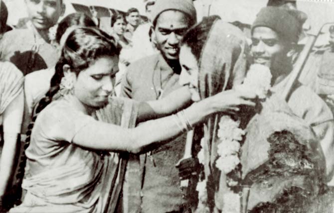 A younger Pushpa with former PM Indira Gandhi during the Republic Day celebrations in New Delhi in 1969