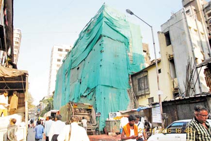 Mumbai: Dilapidated buildings continue to thrive in C Ward ward