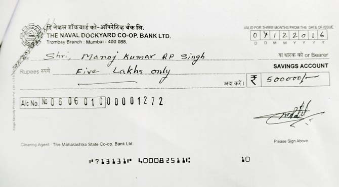 Complainant Singh was handed this cheque by Patil, allegedly returning part of the bribe