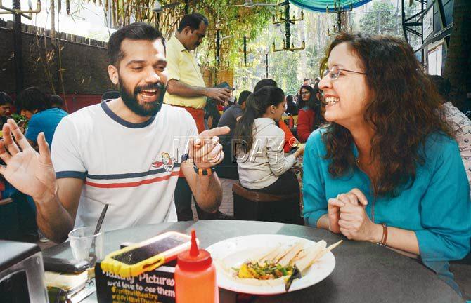 Neil Bhoopalam and Shernaz Patel talk theatre and food at the Prithvi Cafe, Juhu. Pics/Satej Shinde