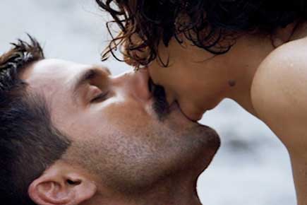 'Rangoon' trailer looks very intriguing!   