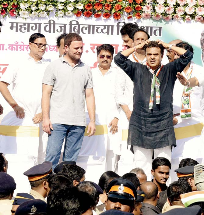In December 2015, there was a strong demand to remove Sanjay Nirupam from the party president’s post after he projected former PM Jawaharlal Nehru as a villain in the party mouthpiece, Congress Darshan. He only managed to save his seat after Congress vice-president Rahul Gandhi accepted his apology