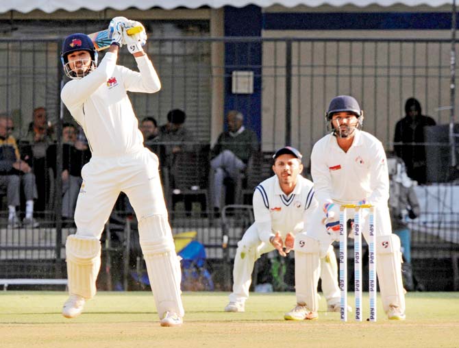 Mumbai’s Shreyas Iyer batting against Gujarat in last week’s Ranji Trophy final at the Holkar Stadium in Indore. Pic/Prakash Parsekar