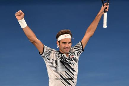Australian Open: Roger Federer picks off Mischa Zverev to reach semis