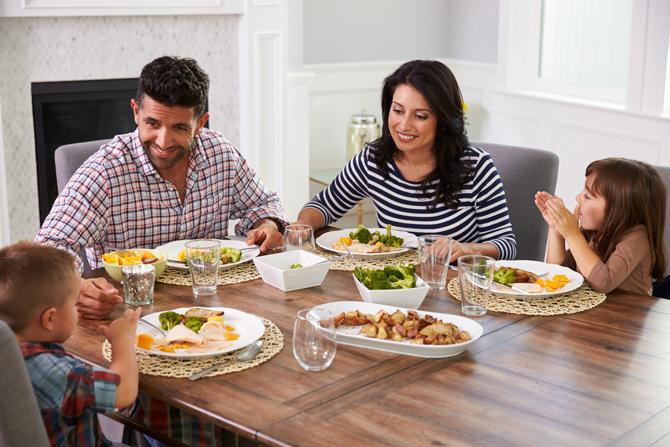 Happy parenting: 10 healthy food habits to teach your tiny tots
