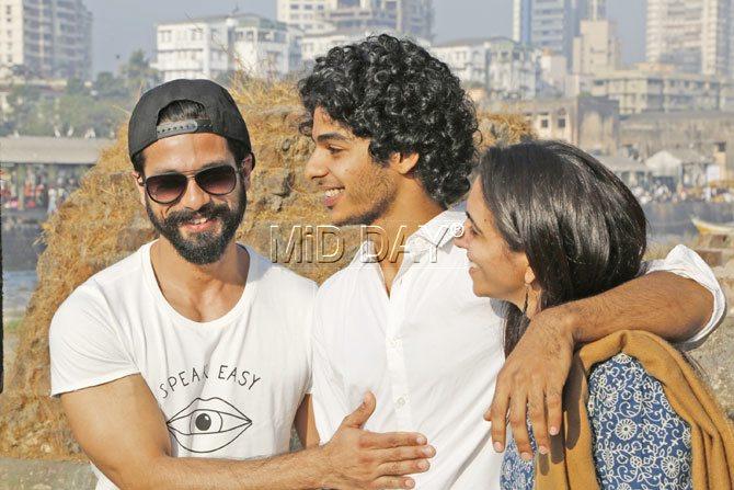 (L-R) Shahid Kapoor, Ishaan Khattar and Producer Shareen Mantri Kedia