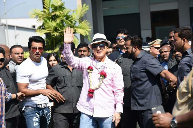Photos: 'Kung Fu Yoga' star Jackie Chan gets a 'desi' welcome in Mumbai
