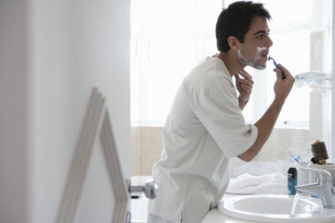  Winter skin care for men: Top 6 tips to avoid dryness