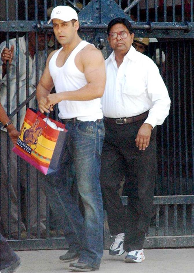 Throwback Thursday: When Salman Khan returned from Jodhpur jail 10 years back