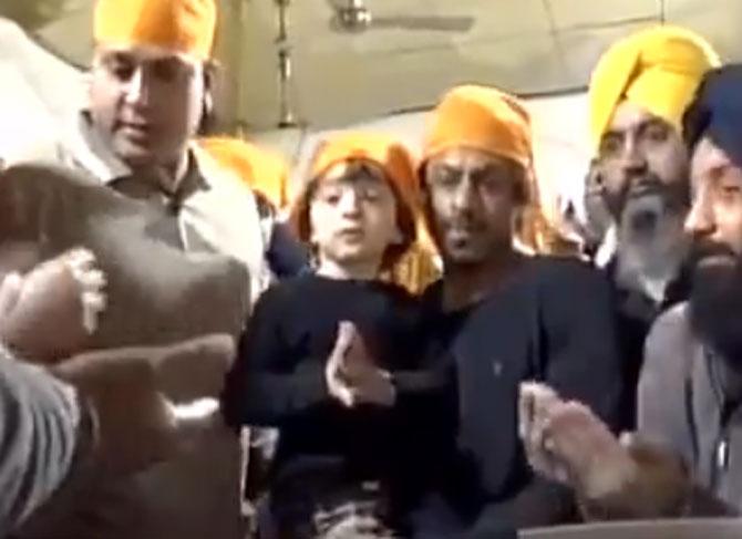 Shah Rukh Khan and AbRam offer prayers at Golden Temple