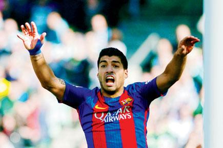 La Liga: Luis Suarez goal gives Barcelona one point against Betis