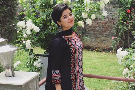 'I am with Zaira': Twitterati support 16-year-old 'Dangal' actress Zaira Wasim