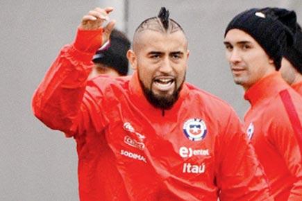 Chile take on Germany in the Confederations Cup final