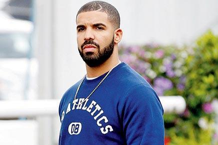 Is Drake dating one of his ex girlfriends's mother?