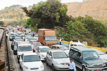 Mumbai-Pune Expressway to get higher height restriction barriers to keep trucks 