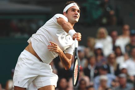 Wimbledon: Roger Federer makes short work of Dusan Lajovic to enter Round 3