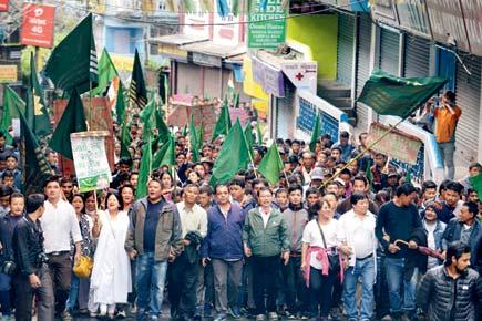 GJM supporters hurl petrol bombs at Trinamool Congress party office