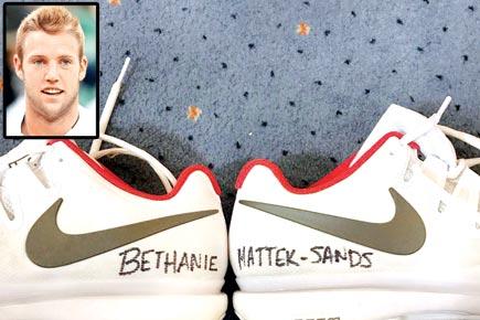 Jack Socks' shoes tribute to stricken Mattek-Sands