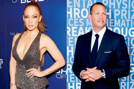 Jennifer Lopez hires private eye to spy on boyfriend Alex Rodriguez