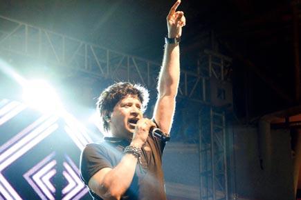 KK performs live and regales audience at mid-day musical nights in Mumbai