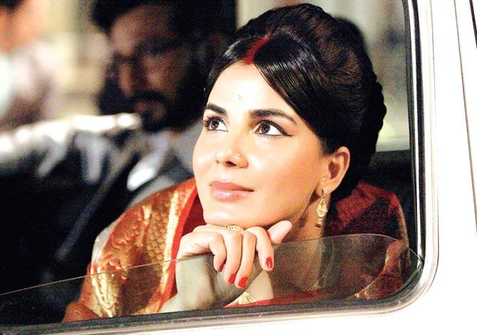 Kirti Kulhari in the film