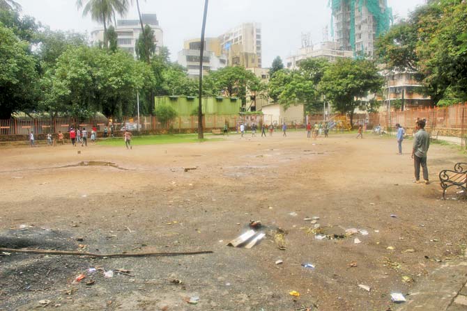 The playground in Mahim that the MMRCL wants for building a car depot for Metro-III. Pic/Tanvi Phondekar