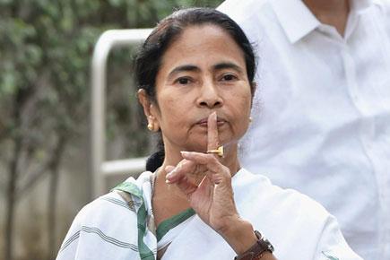 Mamata Banerjee accuses centre of conspiracy against her government