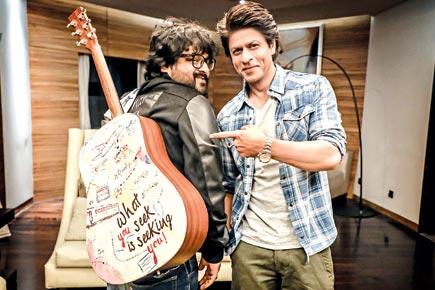 Shah Rukh Khan's special gift for 'Jab Harry Met Sejal' music composer Pritam