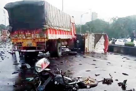 Navi Mumbai: Sion-Panvel highway officials booked for pothole death
