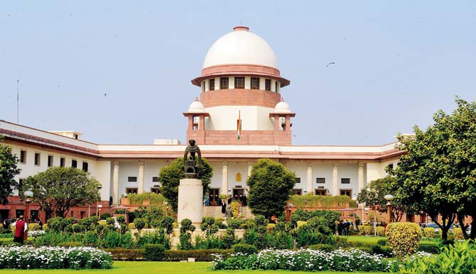 Supreme Court seeks details of 1,581 cases against MPs and MLAs