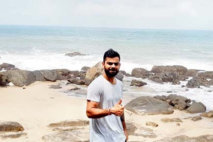 Virat Kohli enjoys at sea in Sri Lanka