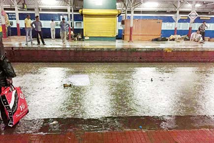 Mumbai Rains: Trains on track despite slight delays due to heavy rainfall