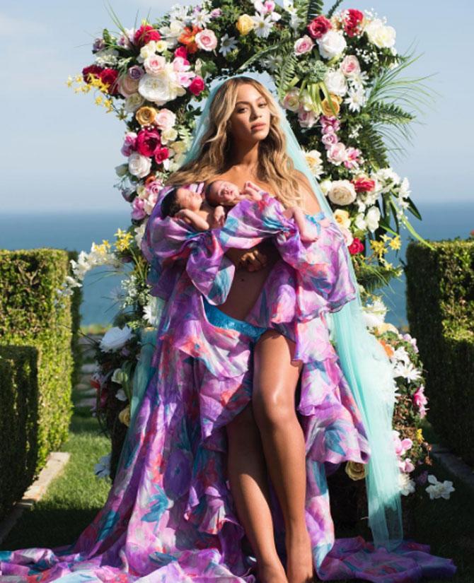 Beyonce takes the internet by storm by sharing the first photo of her twins Sir Carter and Rumi