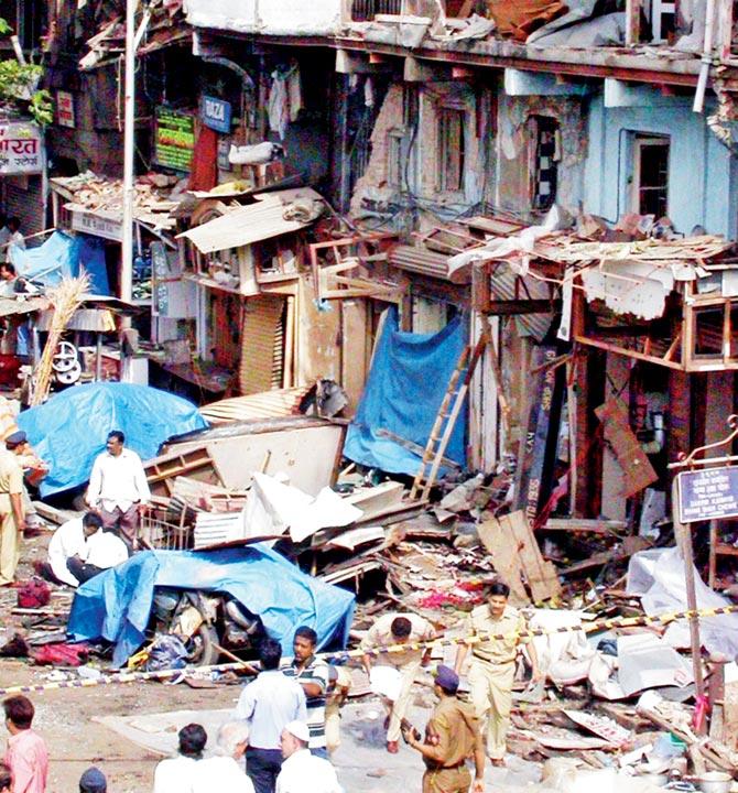 The blast at Zaveri Bazaar killed 36 and left 138 injured. Forty-one shops and houses as well as the area in a 200-metre radius of the cab sustained serious damages