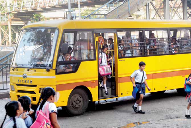 Mumbai school buses
