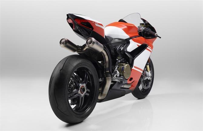 Rs 1.12-Crore Ducati 1299 Superleggera finds first Indian owner