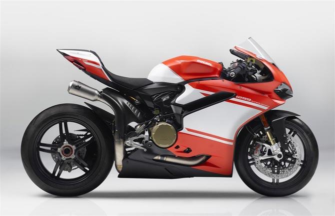 Rs 1.12-Crore Ducati 1299 Superleggera finds first Indian owner