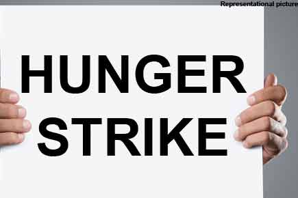 Mumbai: IIT students on relay hunger strike to protest fee hike