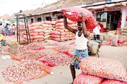 Ram Vilas Paswan: Onion, tomato price rise a seasonal effect