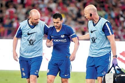 Pedro suffers concussion in Chelsea's 3-0 vs Arsenal